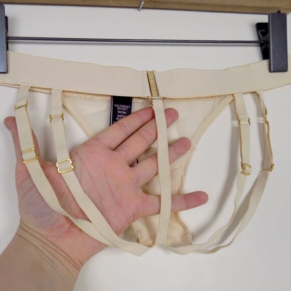 nwt VS luxe strappy caged open back brief panty - Picture 4 of 4